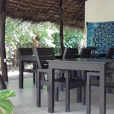 Chillenjoy Cabanas & Restaurant Tangalle Luaran gambar